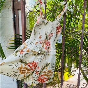 ☀️🌺Billabong🌺☀️ Hold Tight Floral Romper